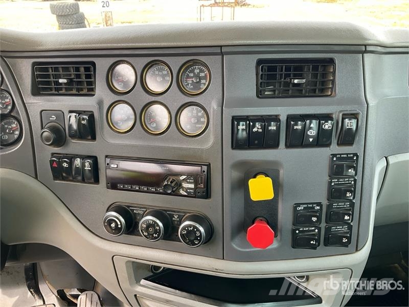 Peterbilt 567 트랙터 유닛