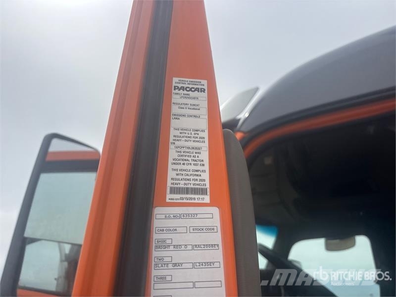 Peterbilt 567 Trekkers