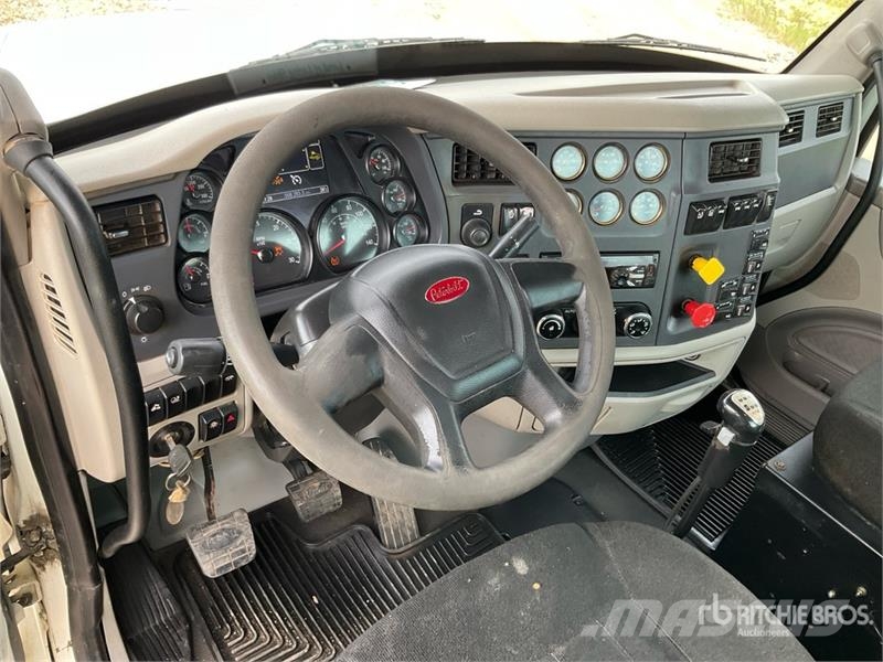 Peterbilt 567 트랙터 유닛