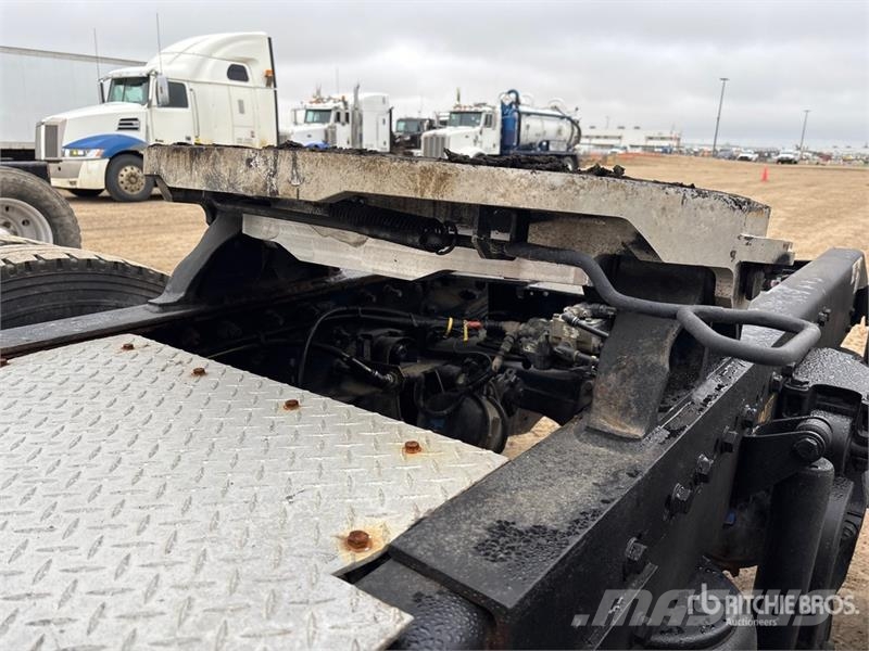 Peterbilt 567 Autotractoare