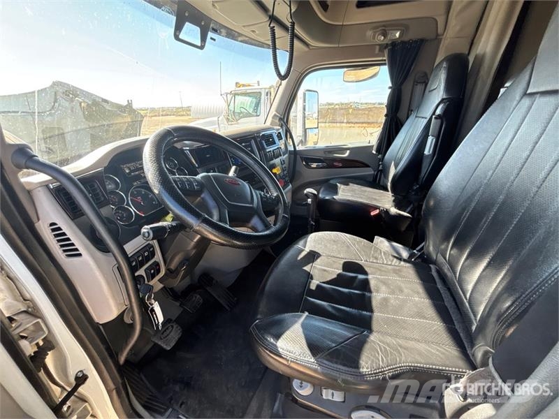 Peterbilt 567 Ťahače