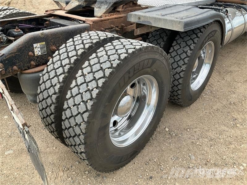 Peterbilt 567 트랙터 유닛