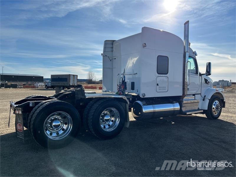 Peterbilt 567 Camiones tractor