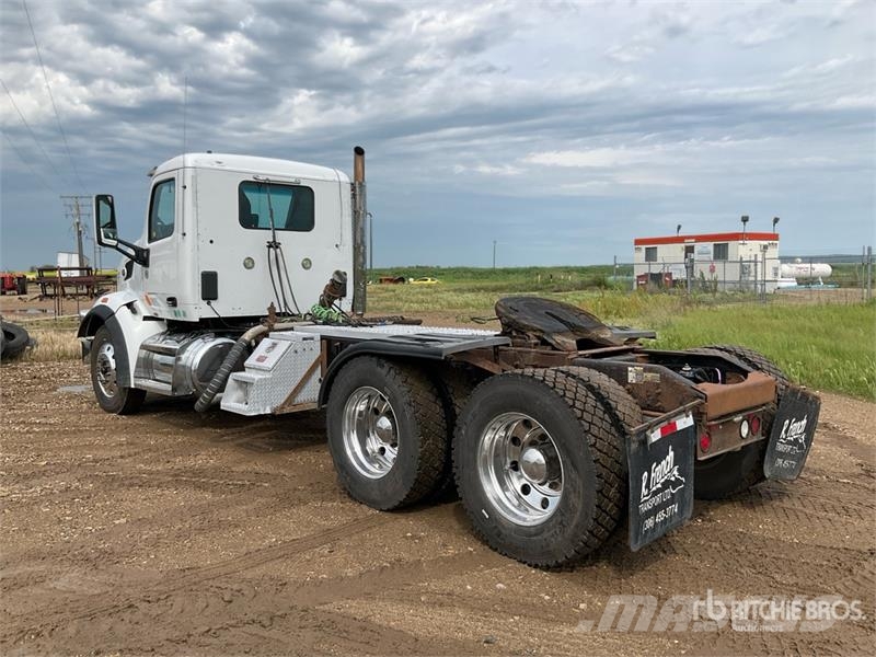 Peterbilt 567 트랙터 유닛