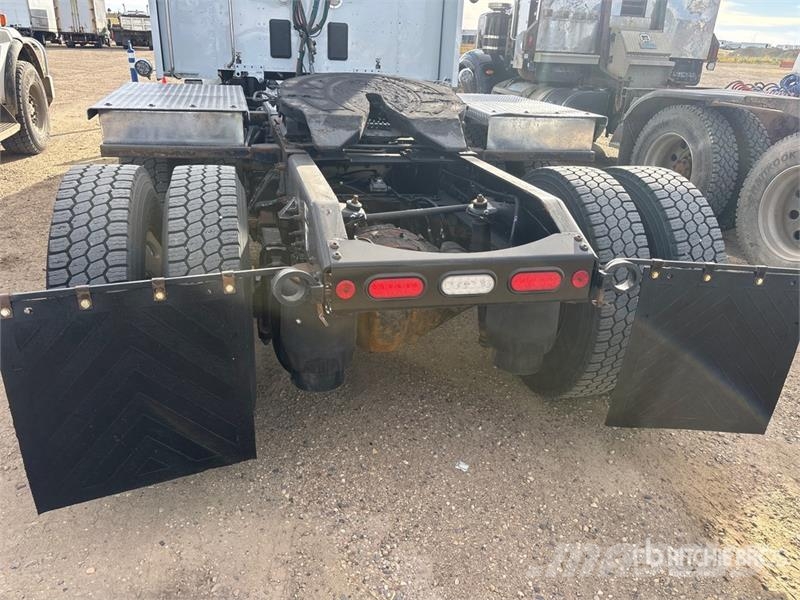 Peterbilt 567 Vlačilci