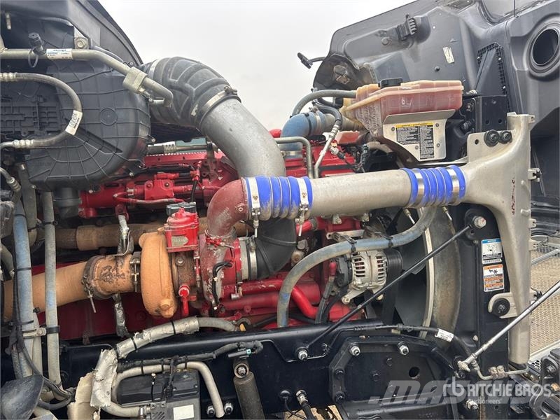 Peterbilt 567 Çekiciler