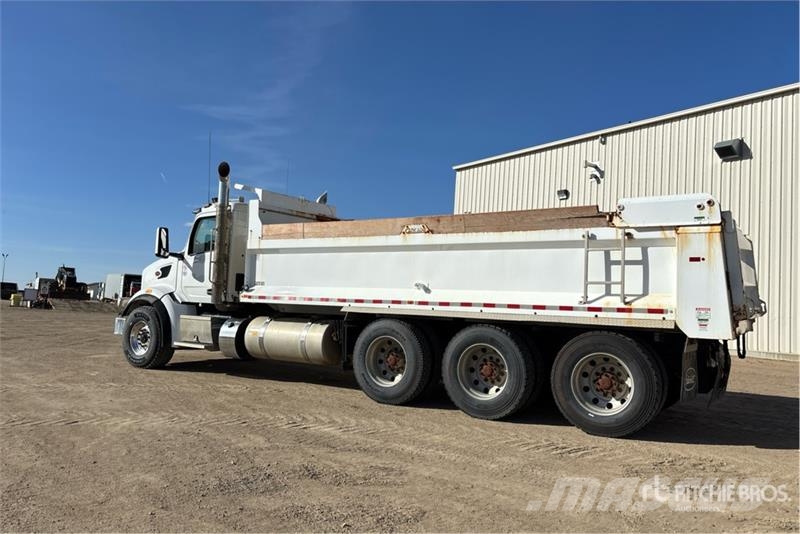 Peterbilt 567 Грузовики-Самосвалы