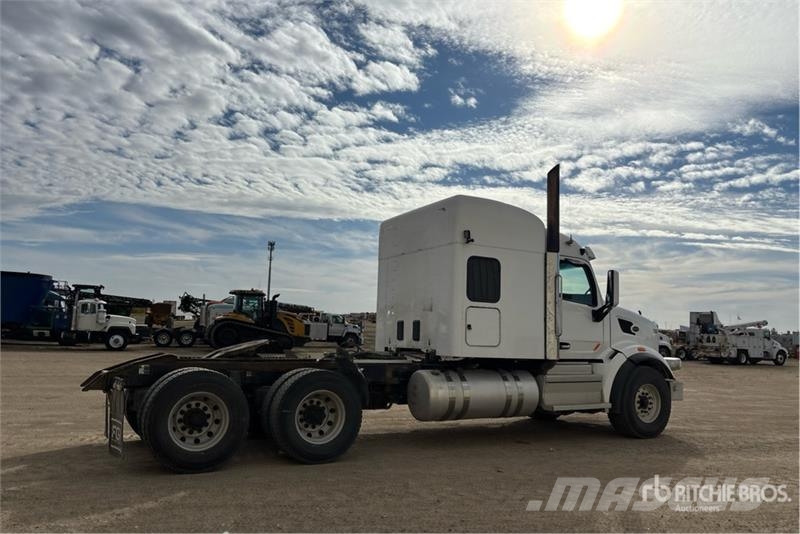 Peterbilt 567 Naudoti vilkikai