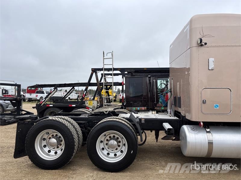 Peterbilt 567 Autotractoare