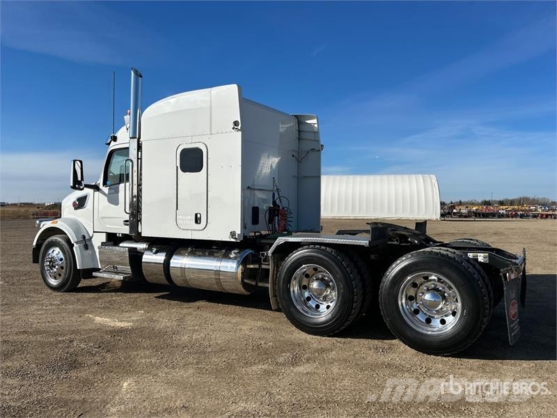 Peterbilt 567 Camiones tractor