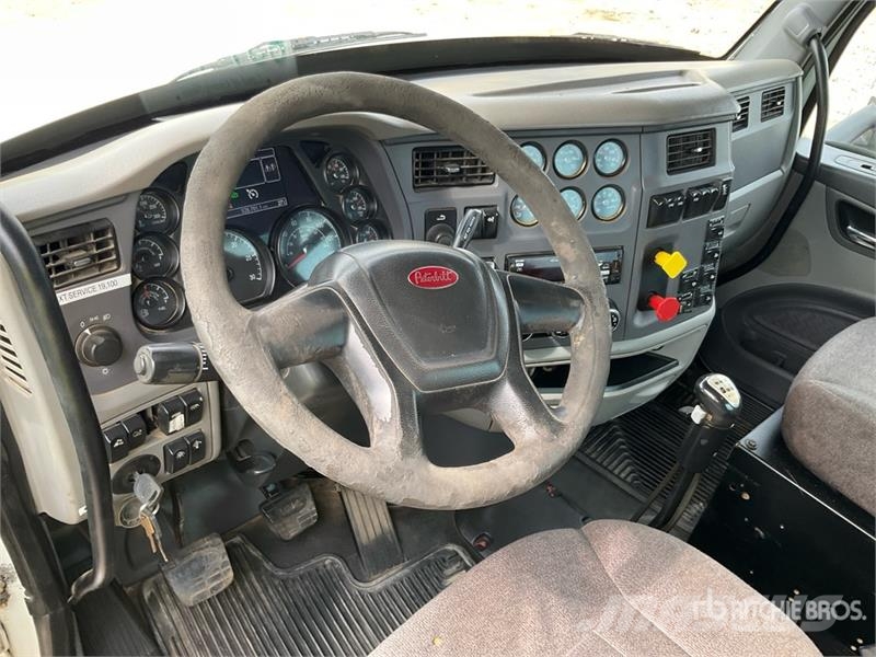Peterbilt 567 트랙터 유닛
