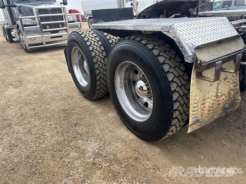 Peterbilt 567 Çekiciler