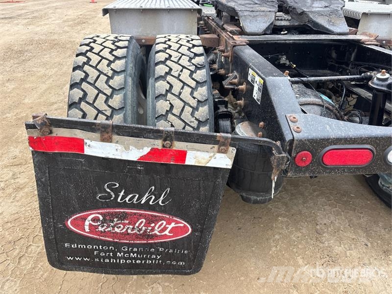 Peterbilt 567 Çekiciler