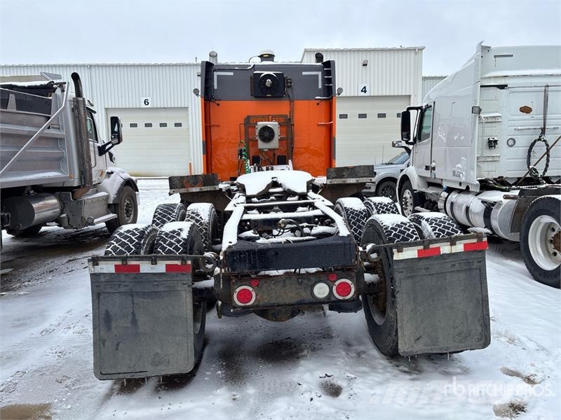 Peterbilt 567 Vetopöytäautot