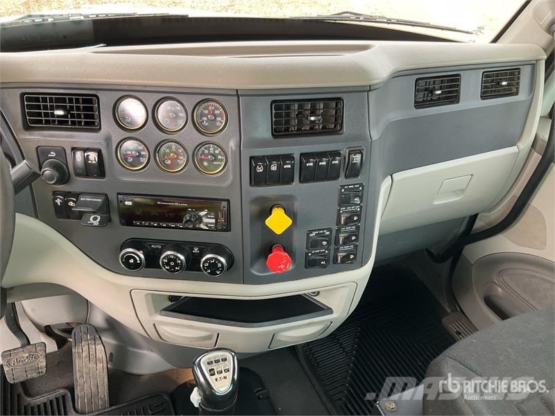 Peterbilt 567 트랙터 유닛