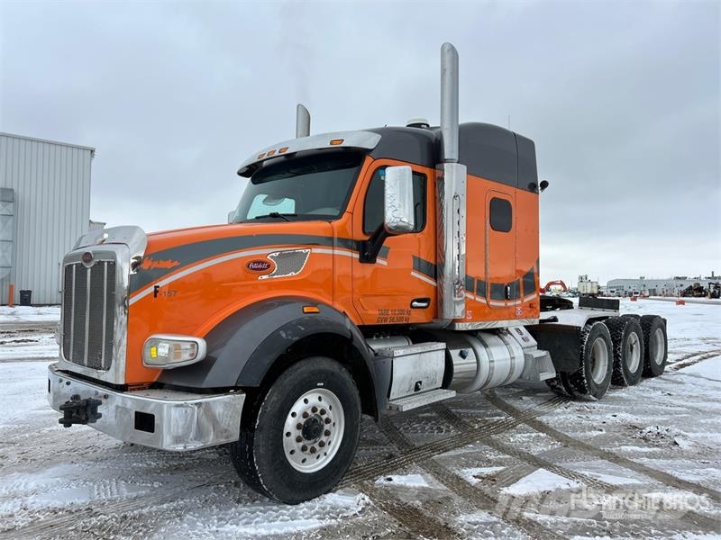 Peterbilt 567 Vetopöytäautot