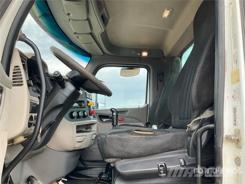 Peterbilt 567 트랙터 유닛