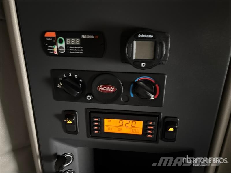 Peterbilt 567 Autotractoare