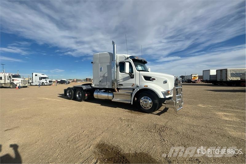 Peterbilt 567 Vlačilci