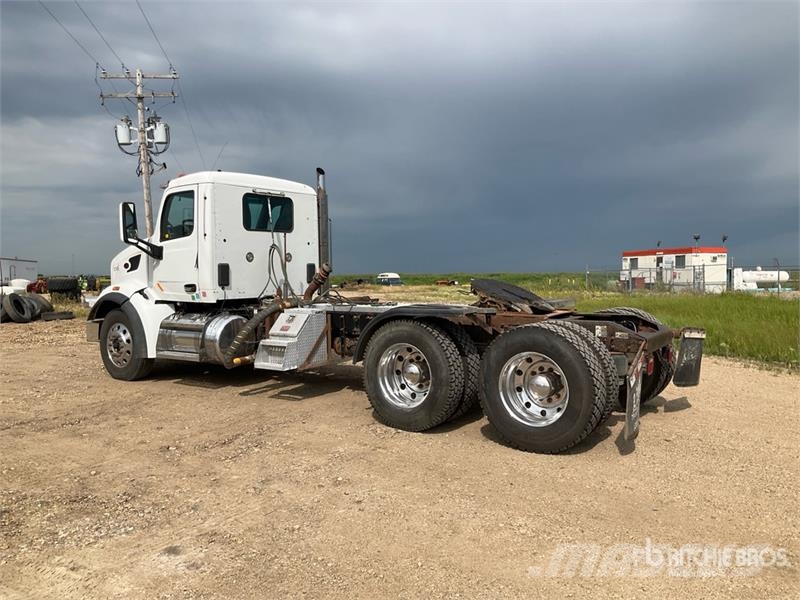 Peterbilt 567 트랙터 유닛