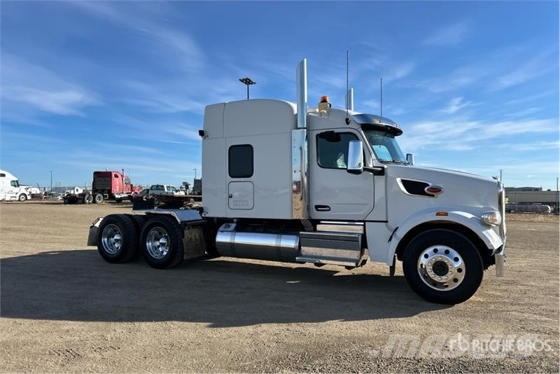Peterbilt 567 Camiones tractor
