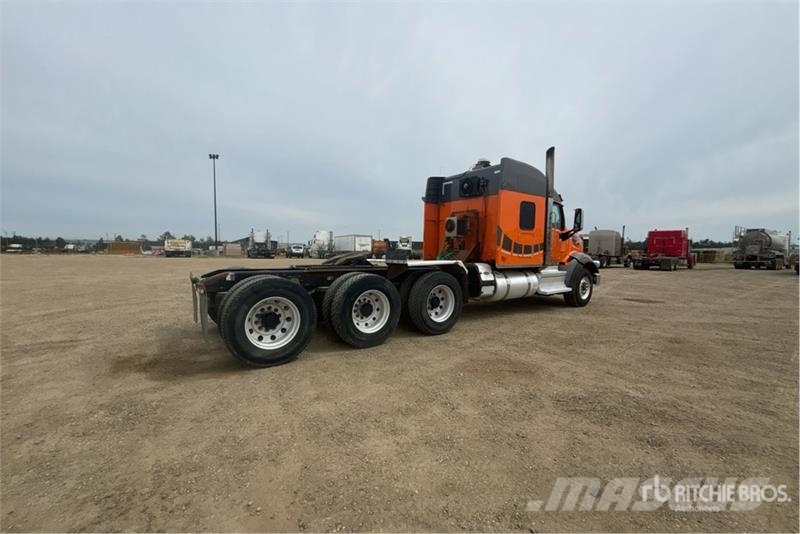 Peterbilt 567 Trekkers