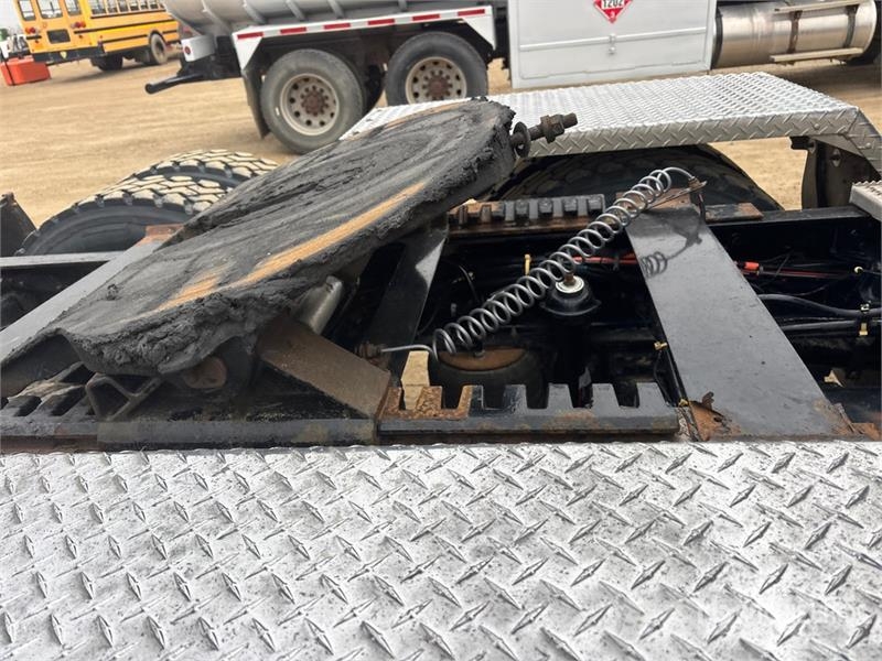 Peterbilt 567 Çekiciler