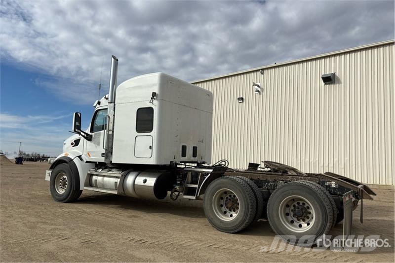 Peterbilt 567 Naudoti vilkikai
