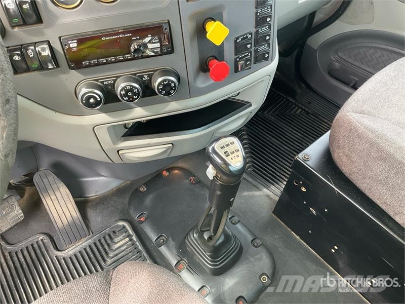 Peterbilt 567 트랙터 유닛