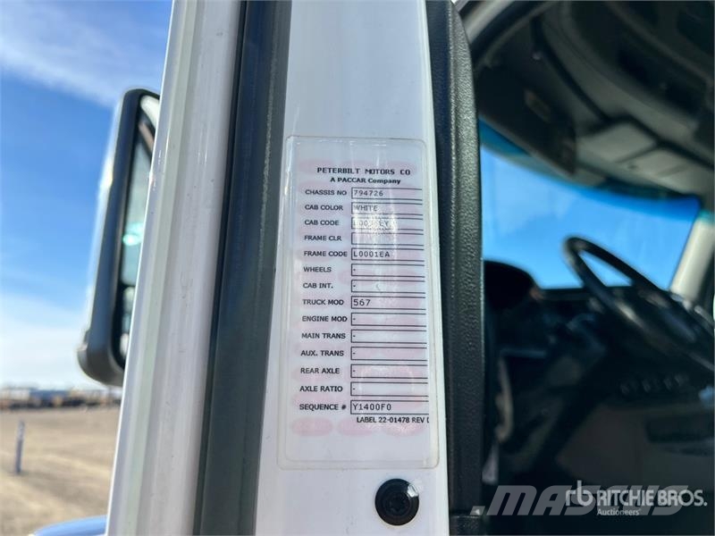 Peterbilt 567 Camiones tractor