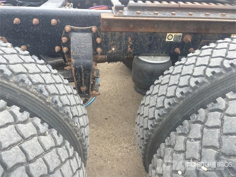 Peterbilt 567 Trekkers