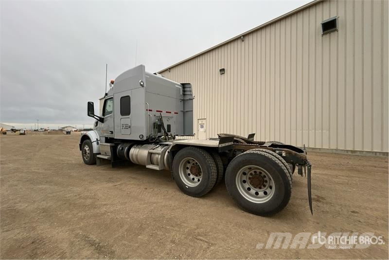 Peterbilt 567 Sattelzugmaschinen