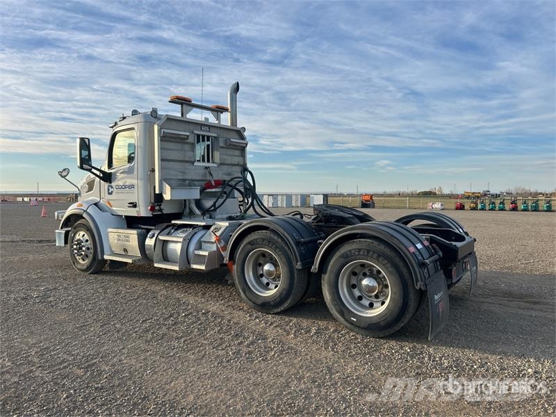 Peterbilt 567 Sattelzugmaschinen