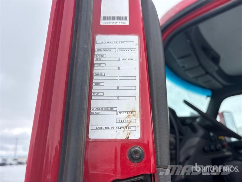 Peterbilt 567 6x4 Roll-Off Truck Komunalni tovornjaki