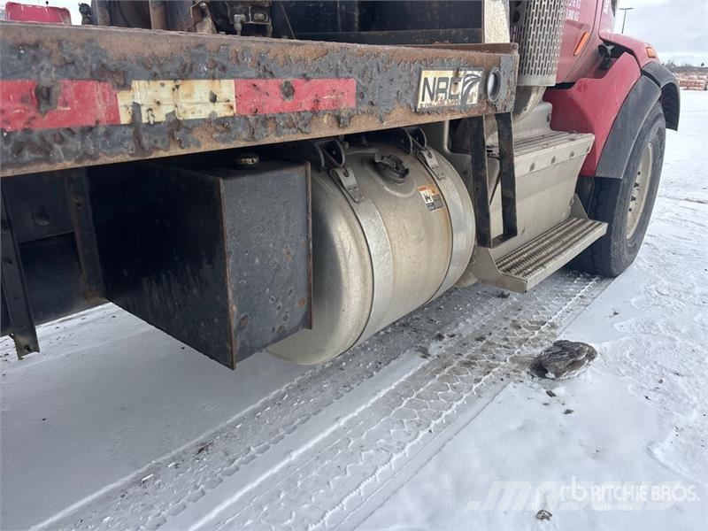 Peterbilt 567 6x4 Roll-Off Truck Komunalni tovornjaki