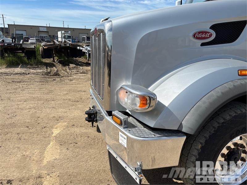 Peterbilt 567 6x4 Sleeper Winch Truck Bergungsfahrzeuge