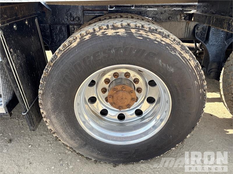 Peterbilt 567 6x4 Sleeper Winch Truck Bergungsfahrzeuge