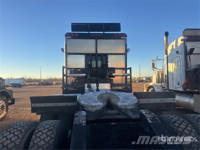 Peterbilt 567 6x4 Sleeper Winch Truck Grúas de vehículo