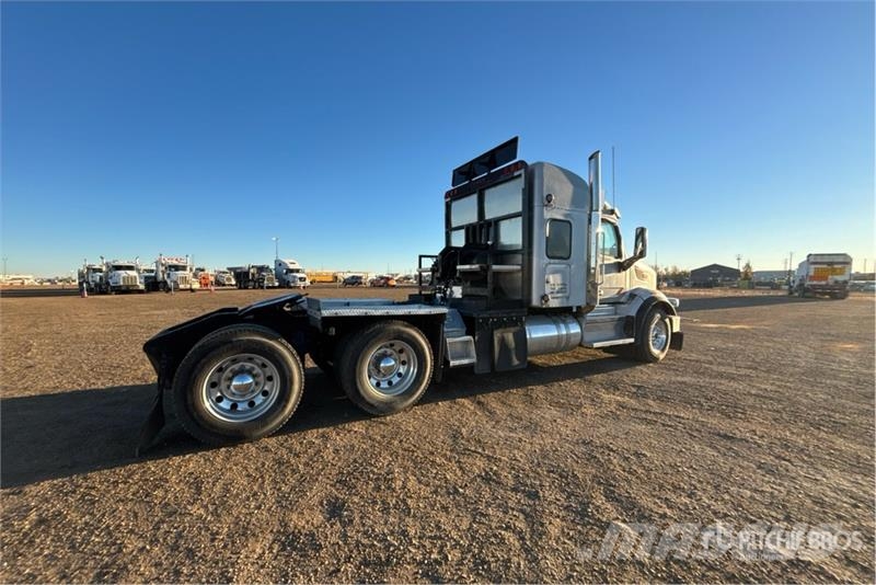 Peterbilt 567 6x4 Sleeper Winch Truck Grúas de vehículo