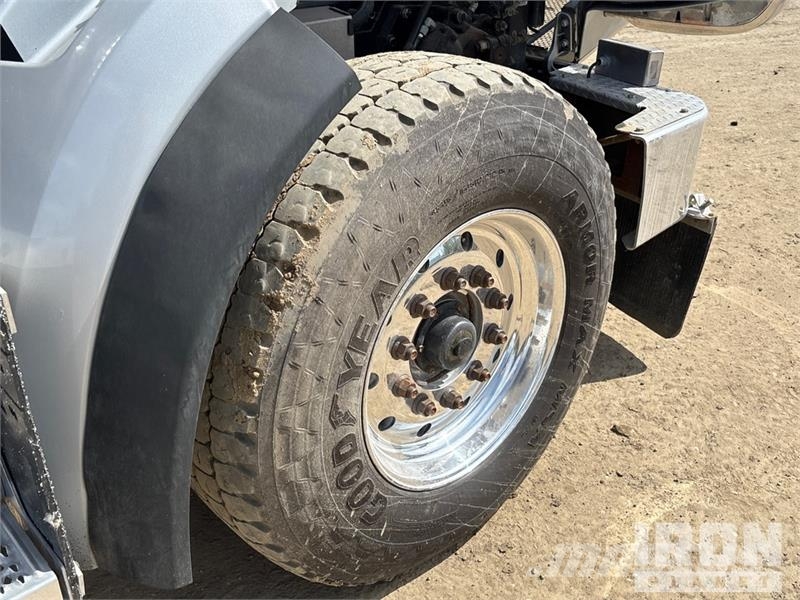 Peterbilt 567 6x4 Sleeper Winch Truck Bergungsfahrzeuge
