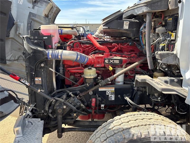 Peterbilt 567 6x4 Sleeper Winch Truck Bergungsfahrzeuge