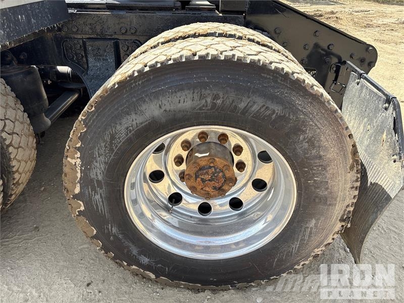 Peterbilt 567 6x4 Sleeper Winch Truck Bergungsfahrzeuge