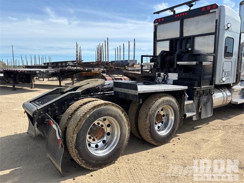 Peterbilt 567 6x4 Sleeper Winch Truck Bergungsfahrzeuge