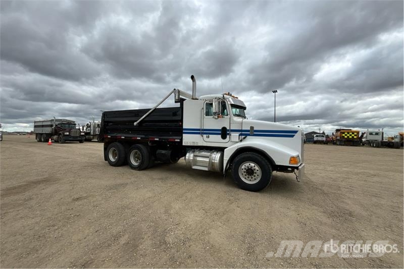 Peterbilt 567 6x4 T/A Dump Truck Tippbil
