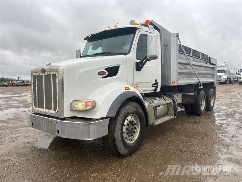 Peterbilt 567 6x4 T/A Dump Truck Camion ribaltabili