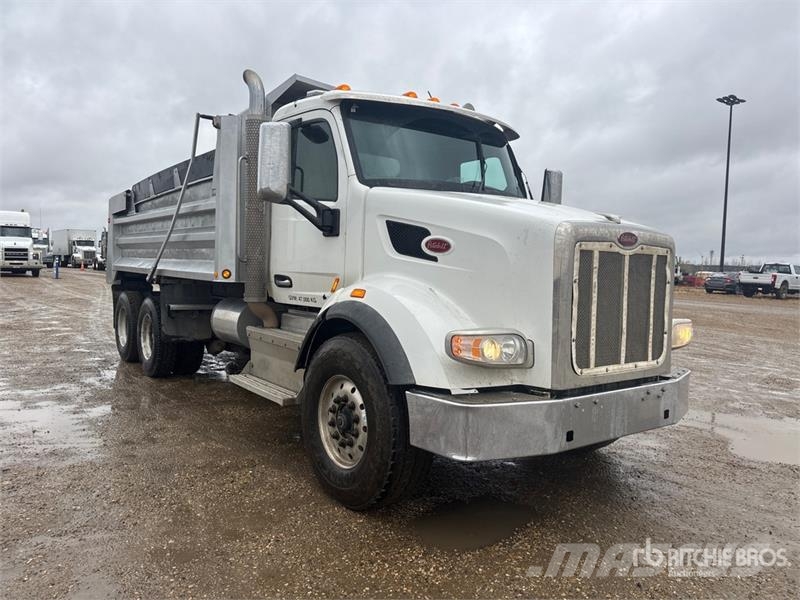 Peterbilt 567 6x4 T/A Dump Truck Camion ribaltabili