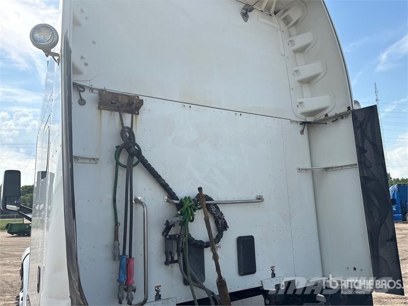 Peterbilt 579 Tractor Units
