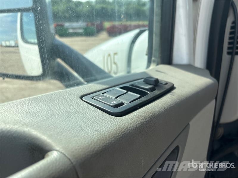 Peterbilt 579 Tractor Units