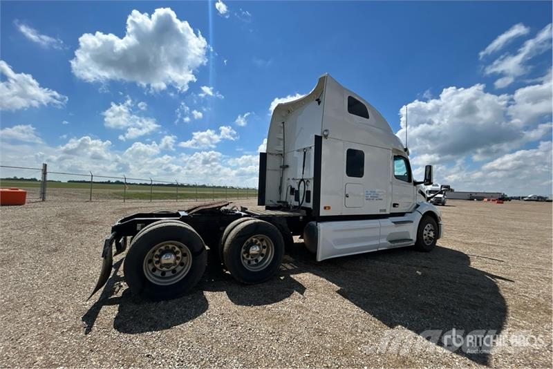 Peterbilt 579 Vilcēji