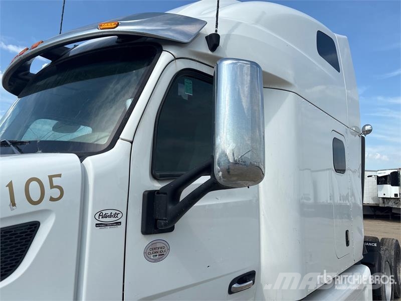 Peterbilt 579 Tractor Units